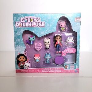 Dreamworks Gabby's Dollhouse - Deluxe Figure Set - BNIB